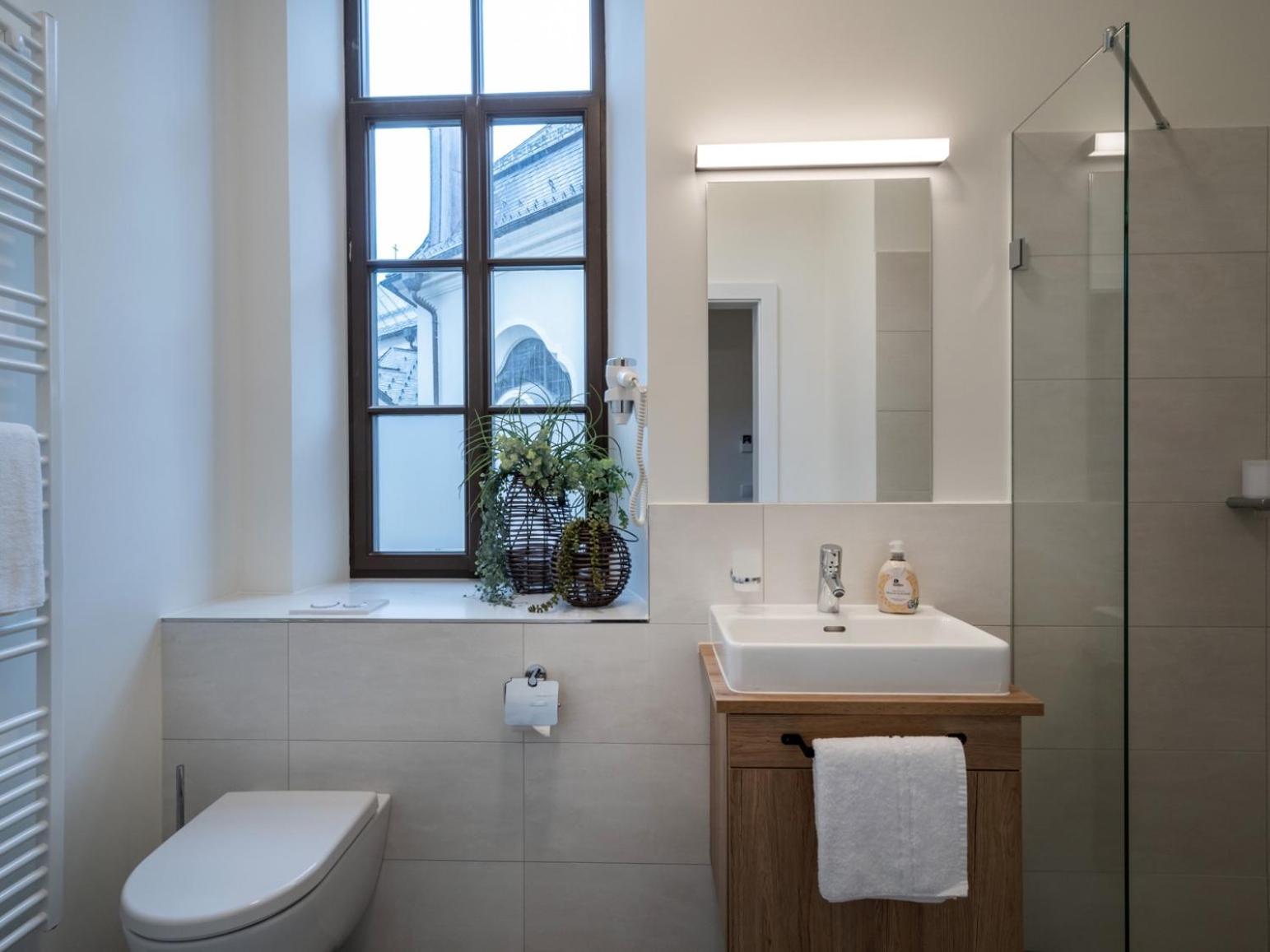 Kirchenwirt Woergl Otel Dış mekan fotoğraf